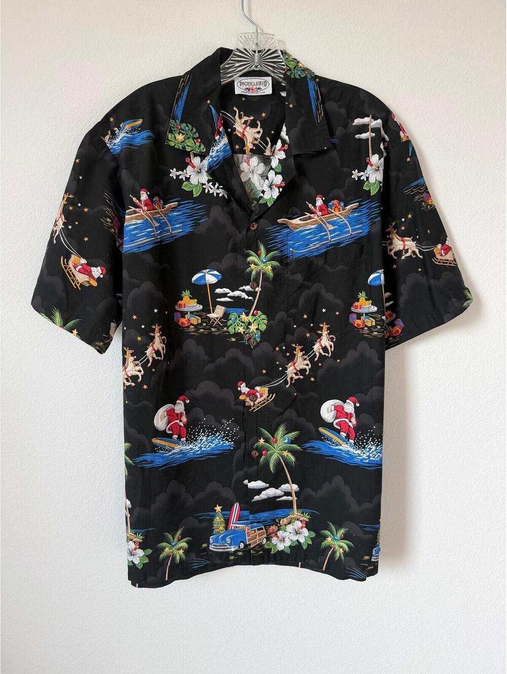 Pacific Legend Apparel Tropical Christmas Short Sleeve Shirt Women's Size L ?